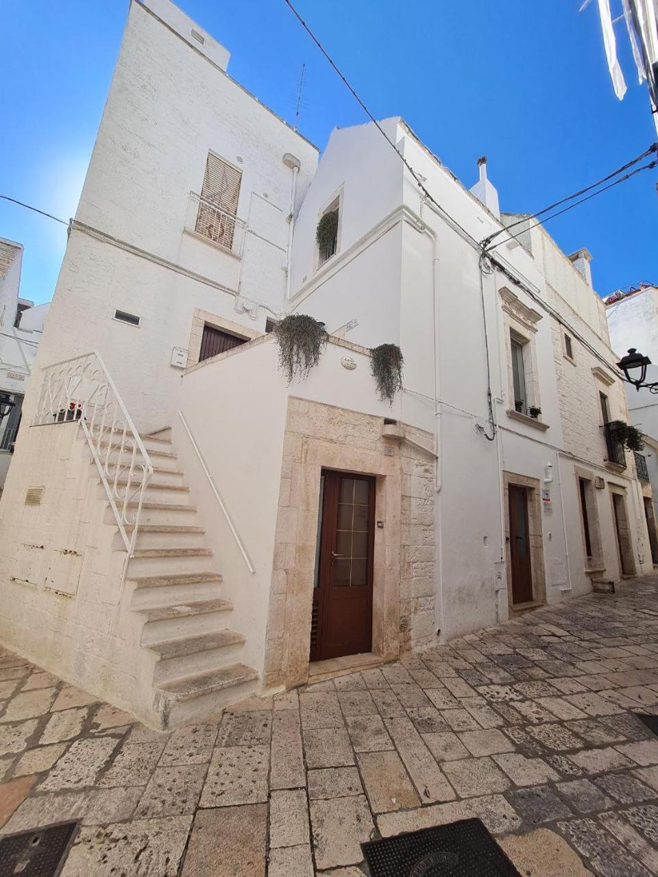 La Dimora Nel Borgo Villa Locorotondo Exteriör bild