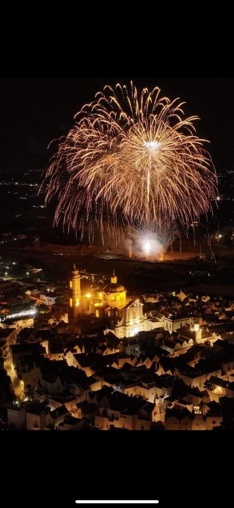 La Dimora Nel Borgo Villa Locorotondo Exteriör bild